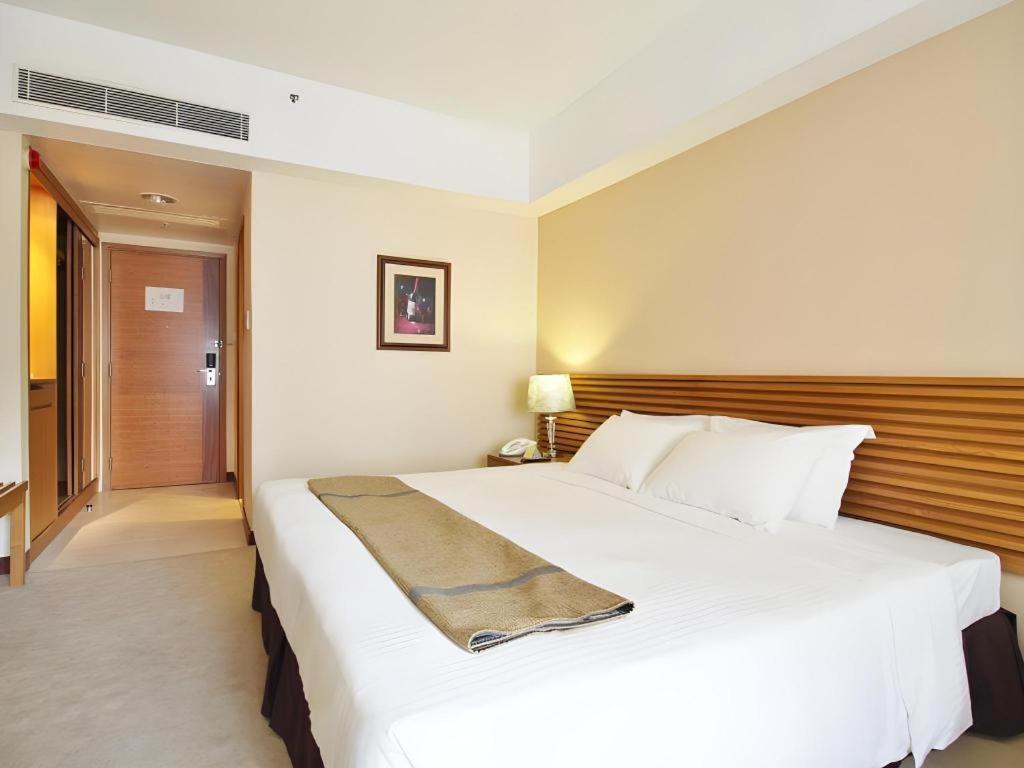 Hotel Caritas Oswald Cheung International House Hongkong Zewnętrze zdjęcie